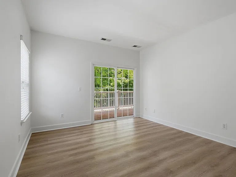 4846 Bevendean Dr #C9 — Photo 16