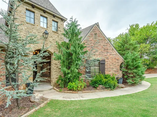 6702 Stone Hill Dr, Edmond, OK 73034