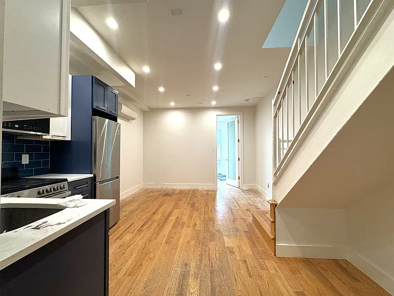 1431 Lincoln Pl #4A — Photo 5