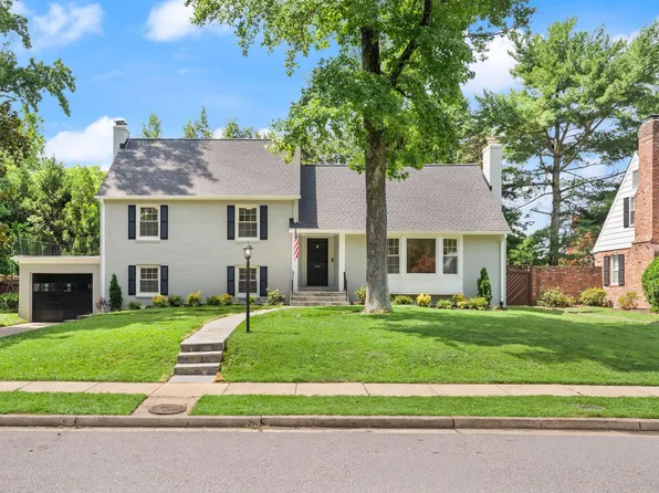 927 Priscilla Ln, Alexandria, VA 22308