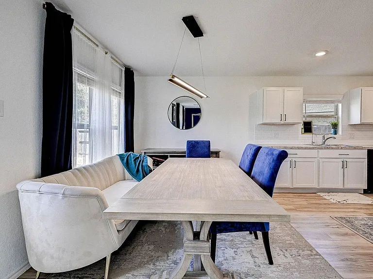 1702 Campos Ct — Photo 14