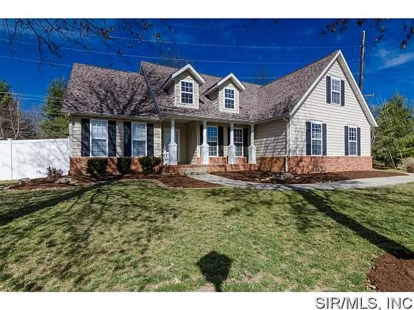 1300 Carters Grv photo 1