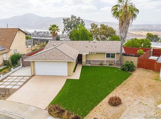 8269 Water View Ct, Spring Valley, CA 91977