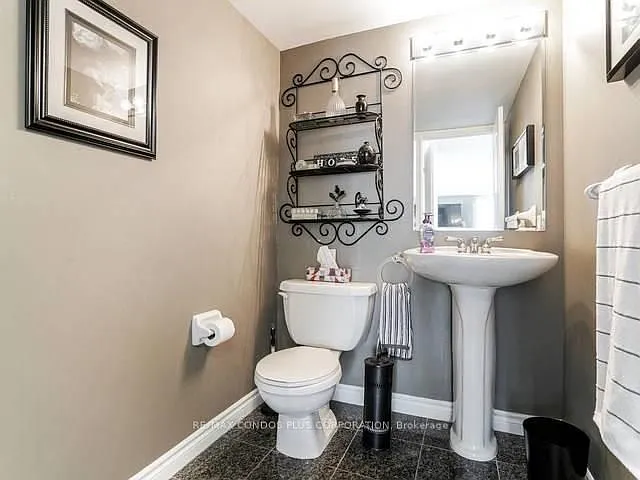 2111 Lake Shore Blvd W #814 — Photo 14