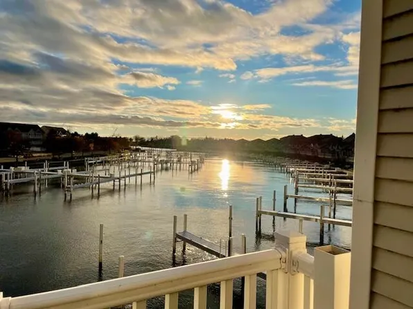 6 Brookharbor N, Manistee, MI 49660