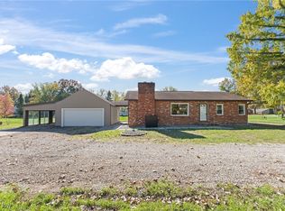 1841 Edwards Dr, Akron, OH 44306