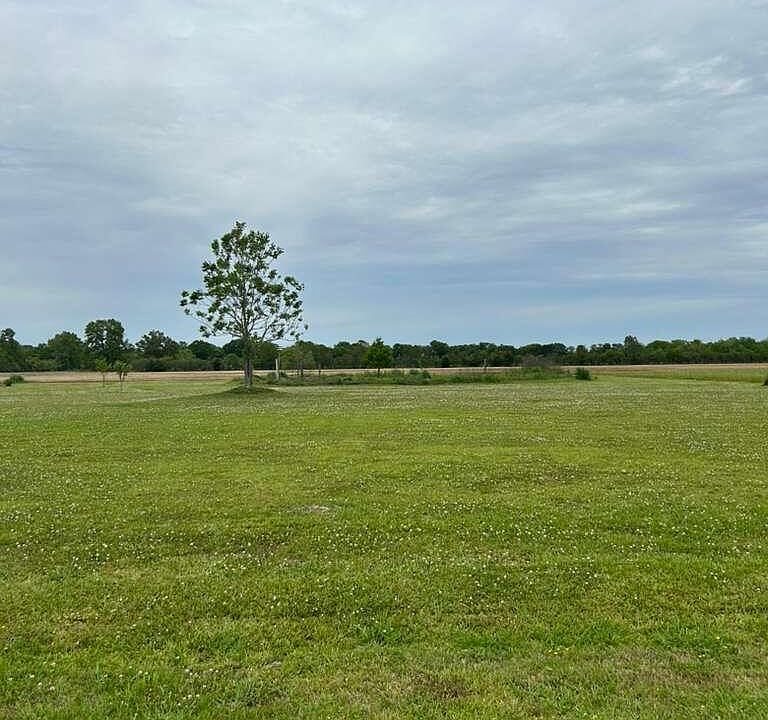 2nd image of 1086-2 Jim Sell Rd
