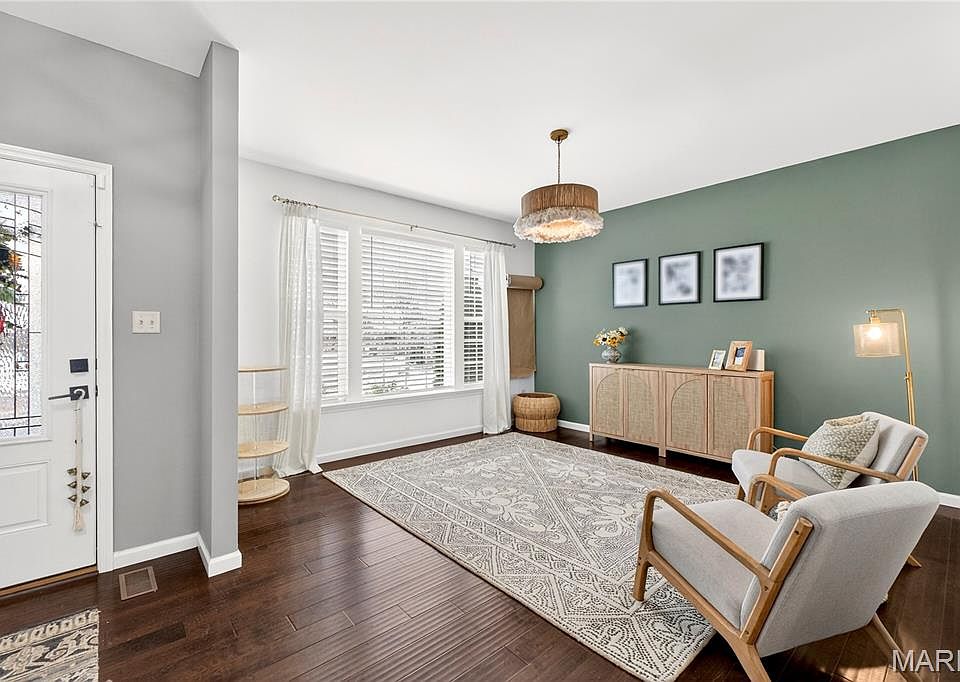 2768 Brook Hill Lane St, Charles, MO 63303 | Zillow