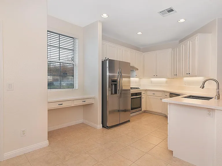 10801 Calle Mar De Mariposa — Photo 7