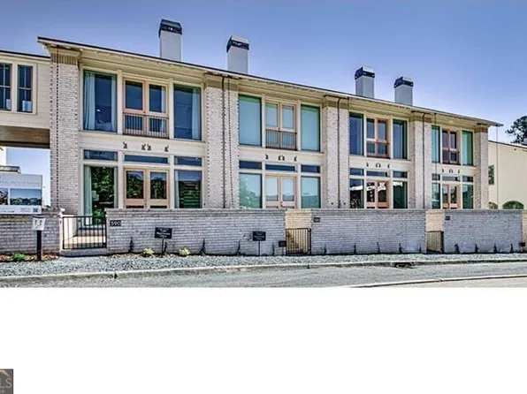 160 Rolison Way, Fayetteville, GA 30214