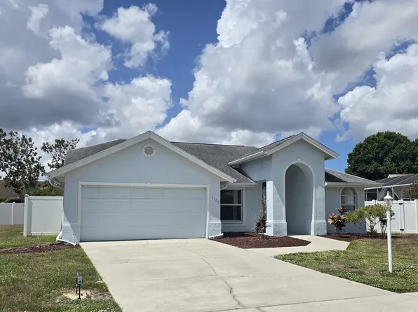 5108 72nd St E #B-1, Bradenton, FL 34203
