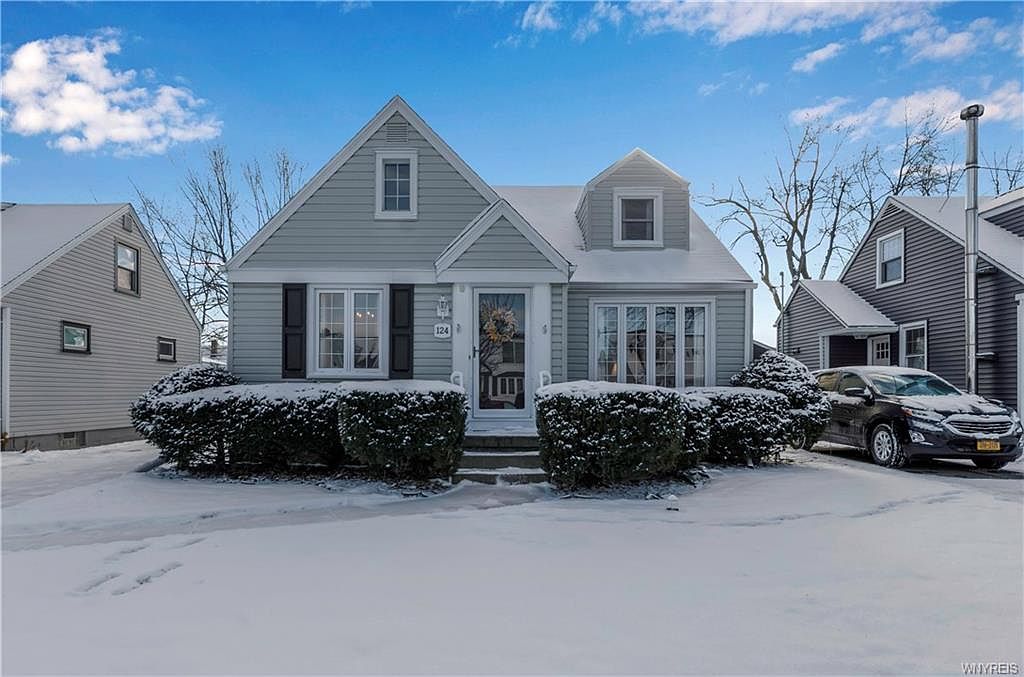 124 Wrexham Ct S, Tonawanda, NY 14150 Zillow