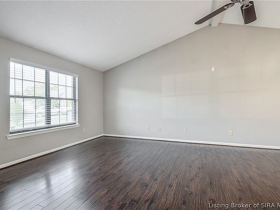 5th image of 81 Fieldstone Court