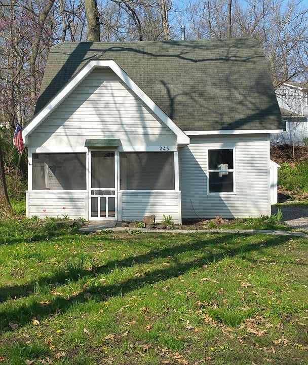 1st image of 245 W Canyon Dr