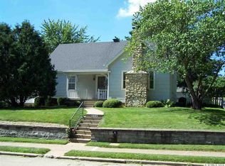 2825 Davenport St, Dubuque, IA 52001