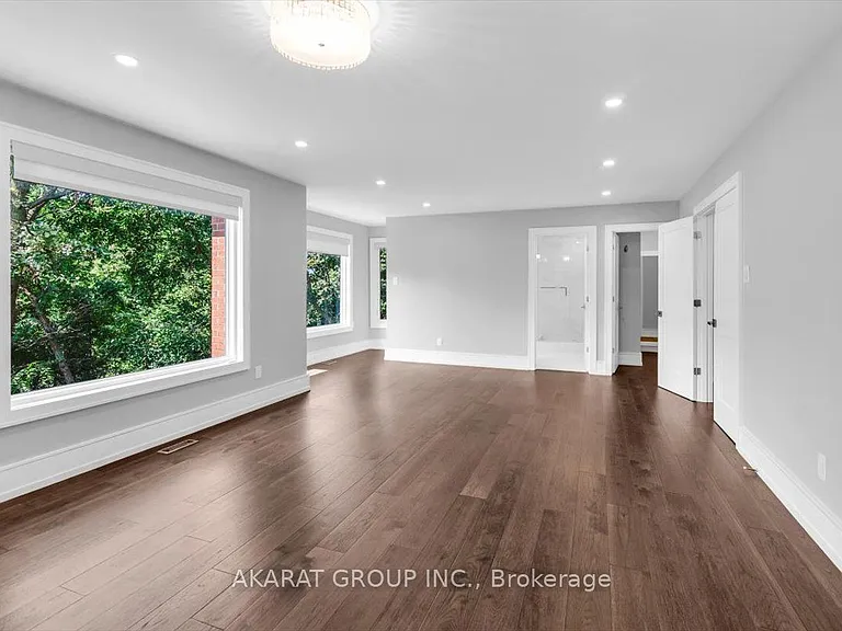 1274 Kings College Dr — Photo 23