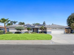 7946 Debbs Ave, Bakersfield, CA