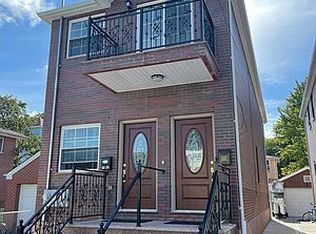 46-46 Bowne St #2, Flushing, NY 11355