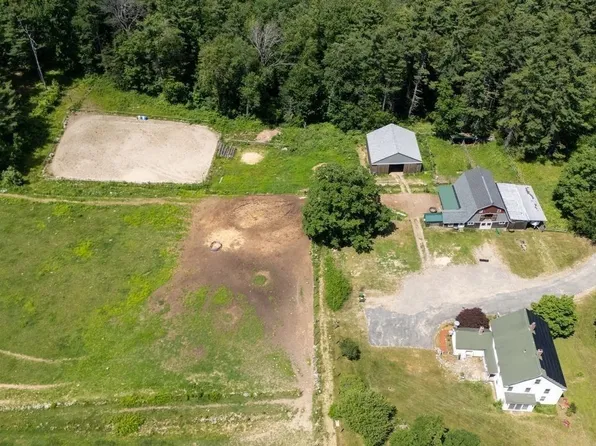 38 Blueberry Hill Rd, New Salem, MA 01355