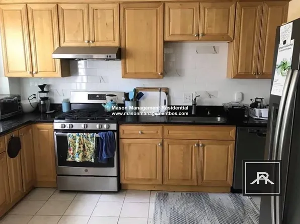 103 Hooker St, Allston, MA 02134