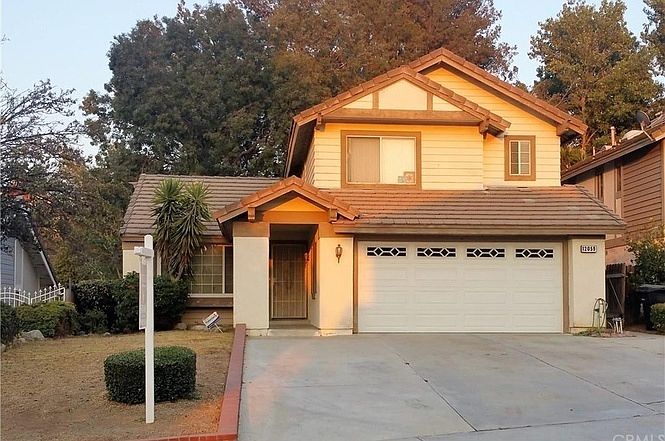 1st image of 12059 Blackstone Ct