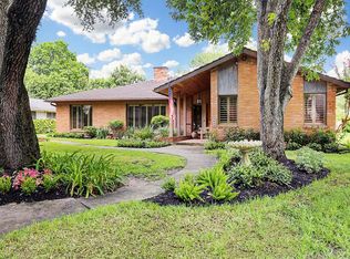 4422 Lymbar Dr, Houston, TX 77096