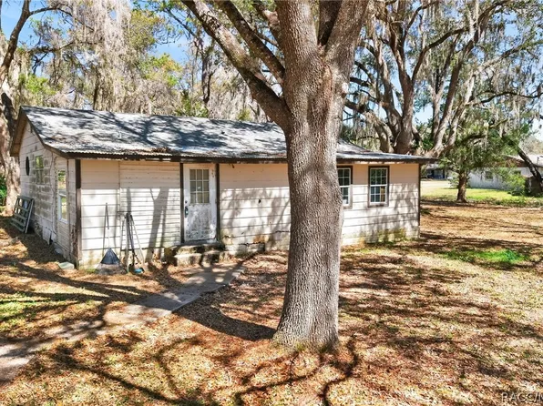 7610 E Spanish Trl, Floral City, FL 34436