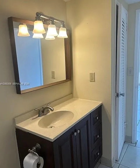 2899 Collins Ave #702 — Photo 22