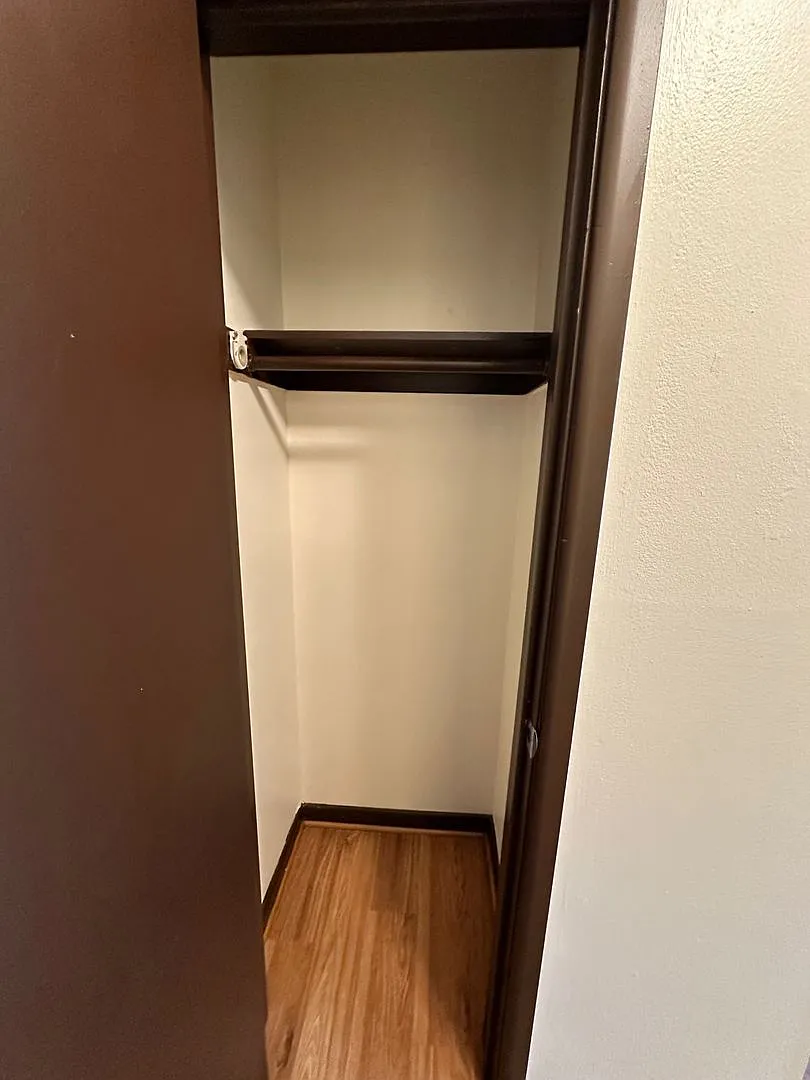 2812 Bolivar Apts. — Photo 3