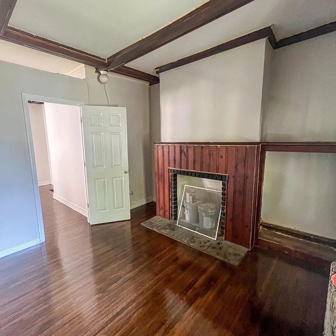 2 bed, 1.0 bath, 2159 sqft, $1,650 — Photo 3
