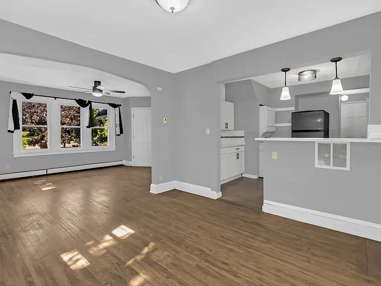 1462 Carroll Ave #2 — Photo 9