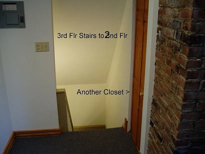 1315 Hathaway Ave — Photo 3