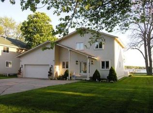 5157 Pointe Tremble Rd, Algonac, MI 48001