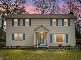 103 Grannys Bar Rd, Hague, VA 22469