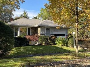 26 Southwood Rd, Worcester, MA 01609