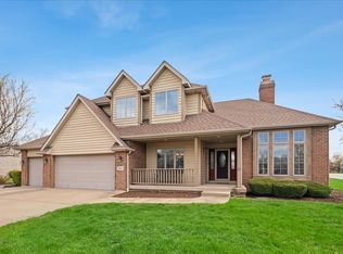 26845 S Eastwood Dr, Channahon, IL 60410
