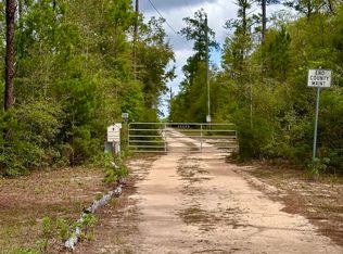 20549 Ring Rd, Fountain, FL 32438