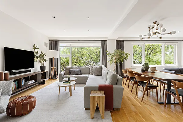 Sold by Compass | media 1
