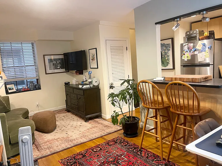 9 Primus Ave #1 — Photo 4