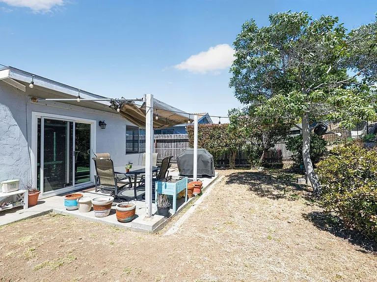 3151 Magellan St — Photo 33