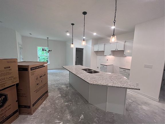 4th image of 23 Lerwick Ln