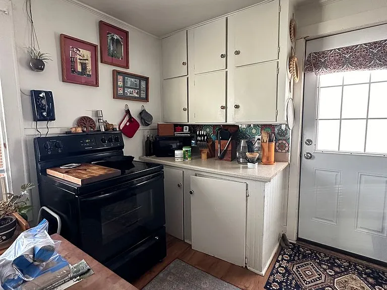 14 West St — Photo 11