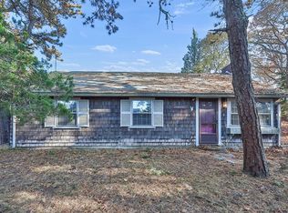 6 Beach Plum Ln, Wareham, MA 02571