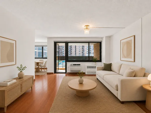 90 Gold Street image 1 of 5