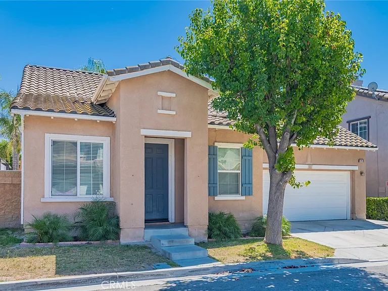 13431 Goldmedal Ave — Photo 1