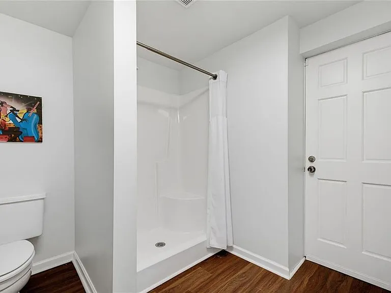 4966 Cambridge Dr — Photo 22