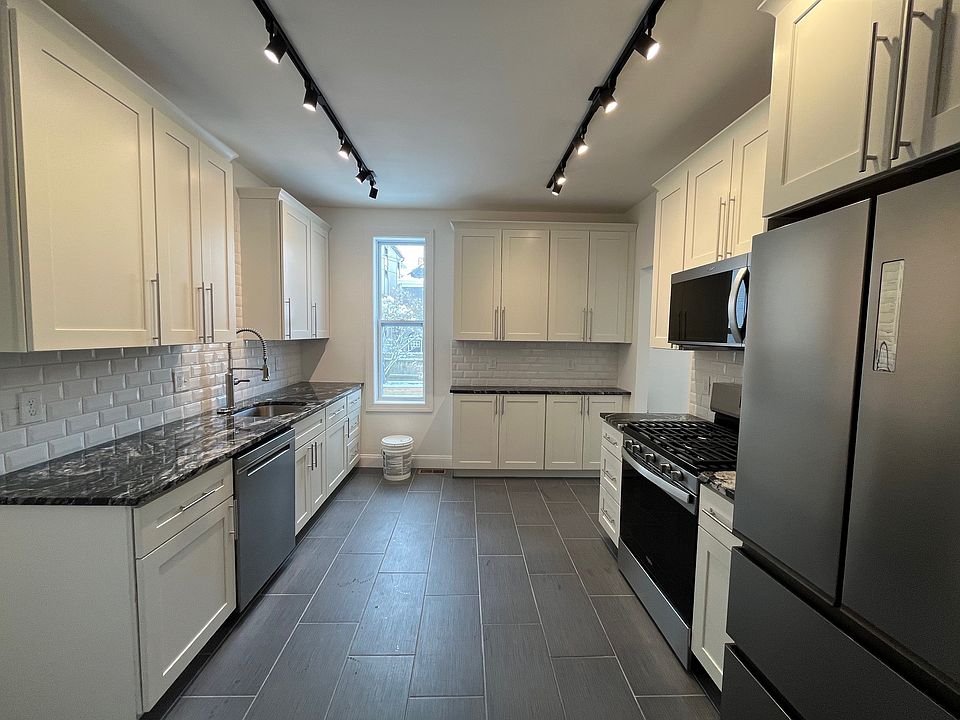 1st image of 1115 N Euclid Ave #1