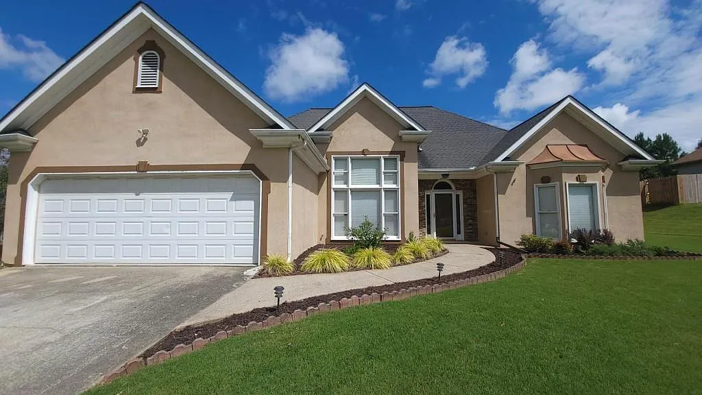 595 Johns Landing Way photo 1