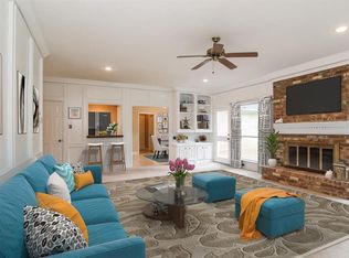 16106 Maplehurst Dr, Spring, TX 77379