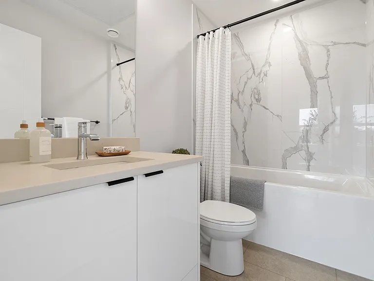 45754 Wellington Ave #308 — Photo 8